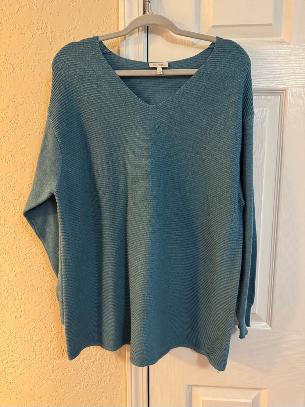 Women’s Ella Moss Lightweight Knit Sweater in Teal